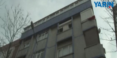 Boşanma Aşamasında Olduğu Kadını Balkondan Attı  