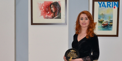 Bu Serginin Rengi "Kırmızı"