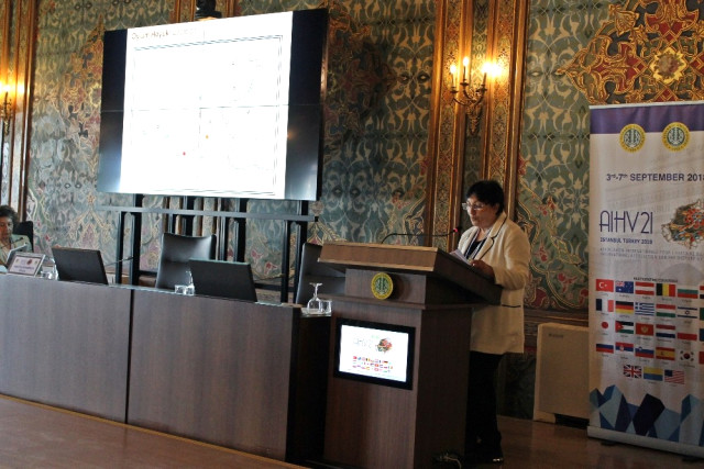 Cam Tarihinin Duayenleri İstanbul Üniversitesi-Cerrahpaşa'da Buluştu