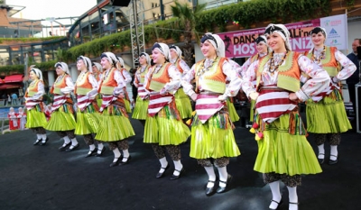 "Dans Etmek Devrimdir"