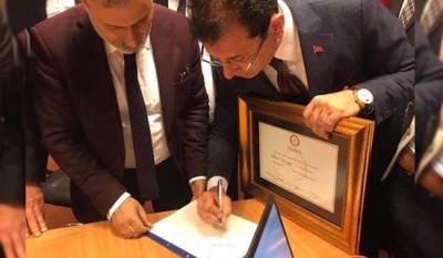 Ekrem İmamoğlu Mazbatasını Aldı