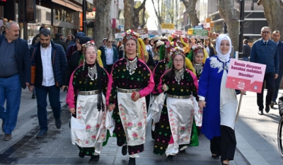 "Farkımın Farkında Ol"