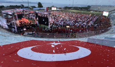 Gençlerden 19 Mayıs Kutlamaları