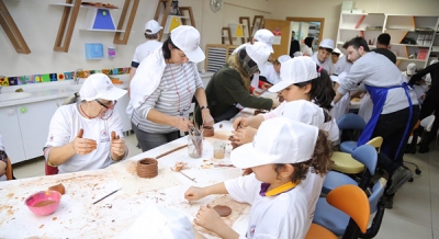 İki Kuşak Seramik Sanatıyla Buluştu