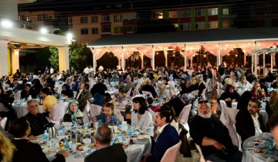 İlk Oruçlarını Pendik'te Açtılar