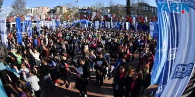 Kadınlar, Kadınlar İçin Koştu