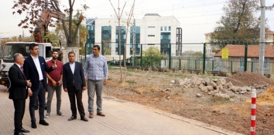 Kartal Belediyesi'nden İstasyon Caddesi ve Doğan Sokak'ta Yenileme Çalışması