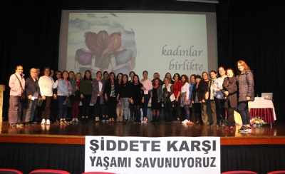 Kartal Belediyesi'nden Kadınlara "Şiddete Karşı Haklarımız" Paneli