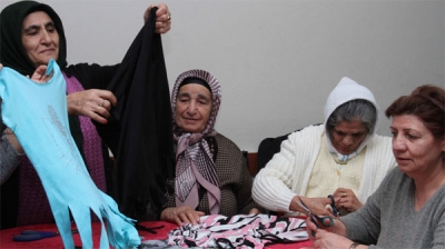 Kartallı Kadınlar, Geri Dönüşümü Çantalarında Taşıyor