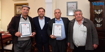 Kılıç, Tapuları Elden Teslim Etti