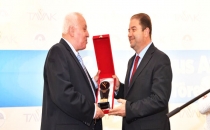 Kılıç'a bir ödül'de TAVAK'tan