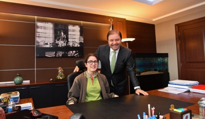 Kılıç'ın Koltuğuna Bengü Hayat Oturdu