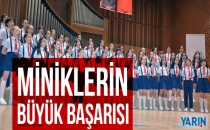 Maltepe Belediyesi çocuk korosuna başarı ödülü