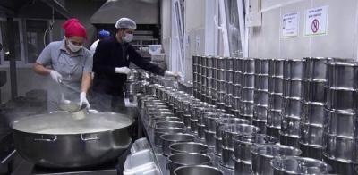 Maltepe'de 65 yaş üstüne sıcak yemek desteği