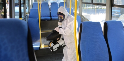 Maltepe'de minibüsler dezenfekte edildi