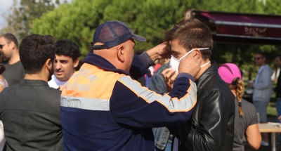 Maltepe'nin sahilini birlikte temizlediler