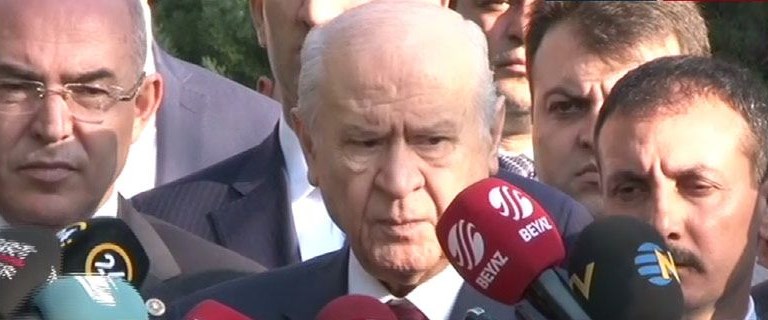 MHP lideri Bahçeli'den bayram namazı sonrası açıklama