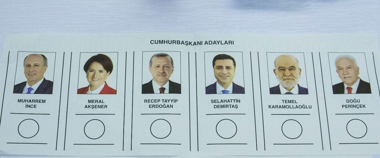 Önce cumhurbaşkanı seçimine ait oy pusulaları sayılacak