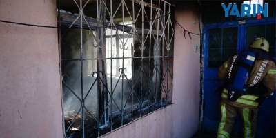 Pendik'te Bir Apartmanda Yangın Çıktı