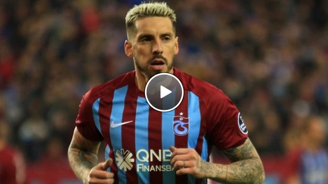 Trabzonsporlu Sosa, Ücretini İndirmeze Takımdan Ayrılacak