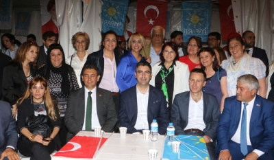 Yüksel, İYİ Partililerle Bir Araya Geldi