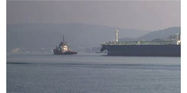 Yunan Bandıralı Yük Gemisi Boğaz'da Arızalandı